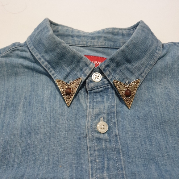 Collar Tips - Picture 1 of 2